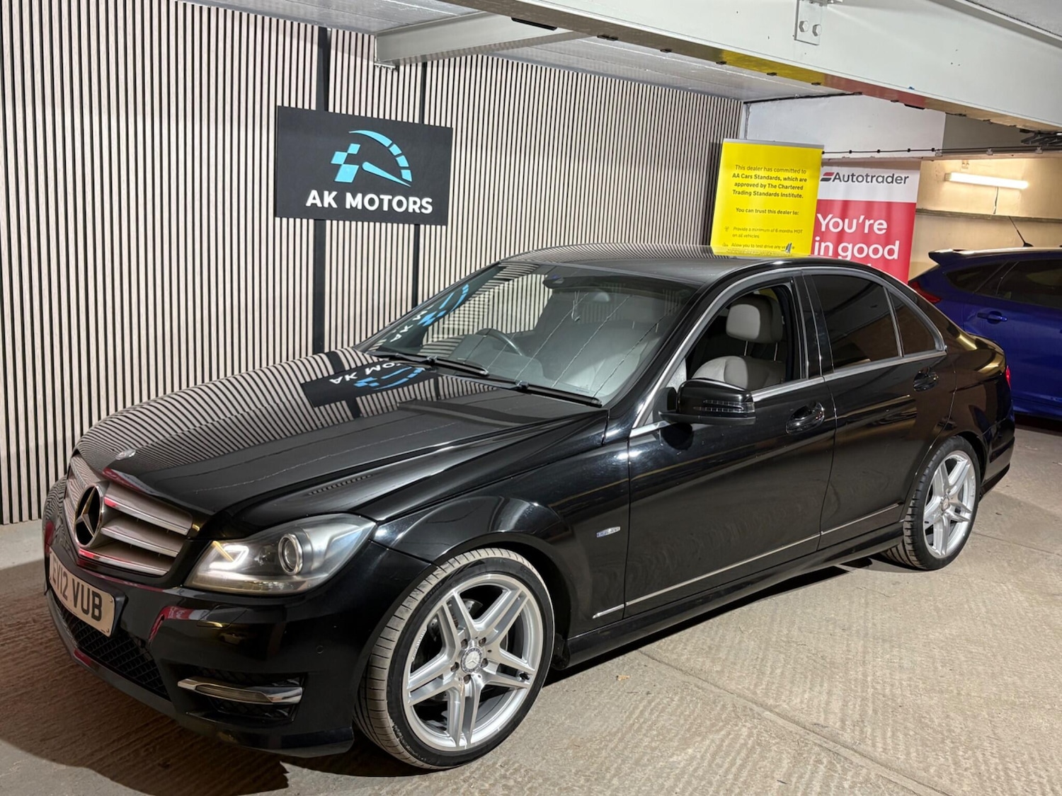 Used Mercedes-Benz C Class 2012 for sale - 77343986: Photo 3