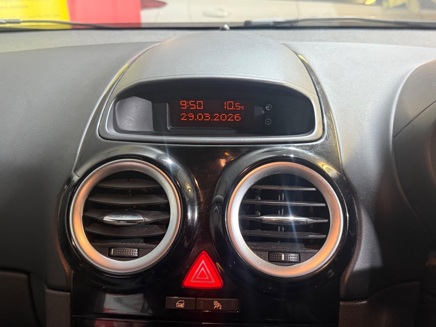 Used Vauxhall Corsa 2007 for sale - 78100879: Photo 29