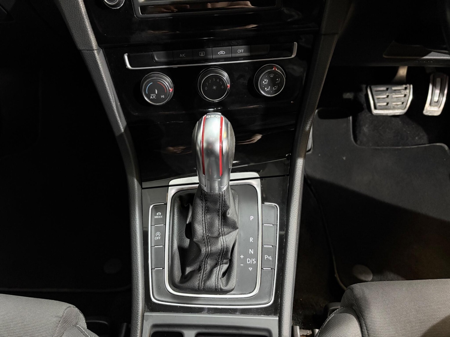 Used Volkswagen Golf 2014 for sale - 76512228: Photo 20