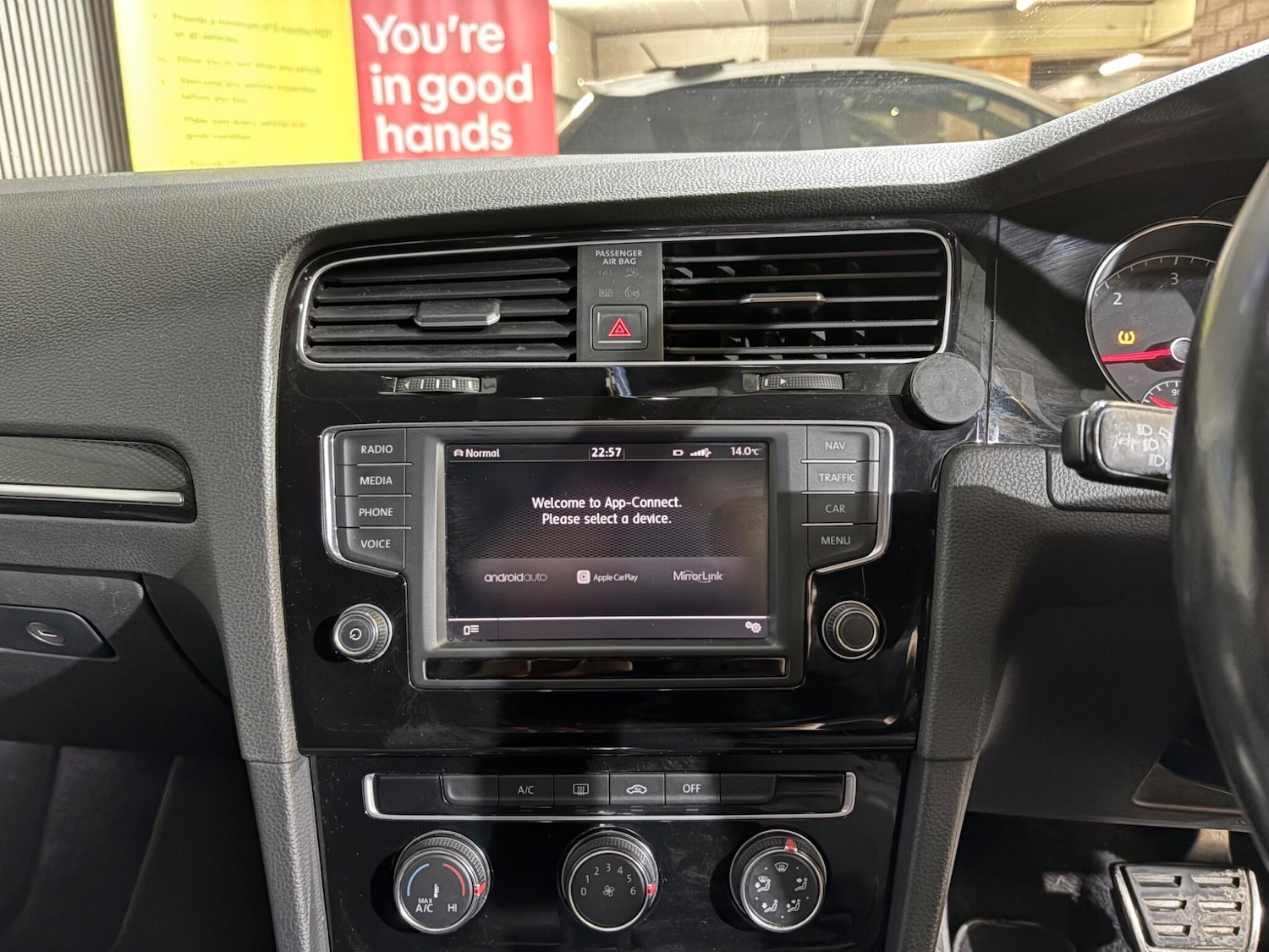 Used Volkswagen Golf 2014 for sale - 76512228: Photo 35