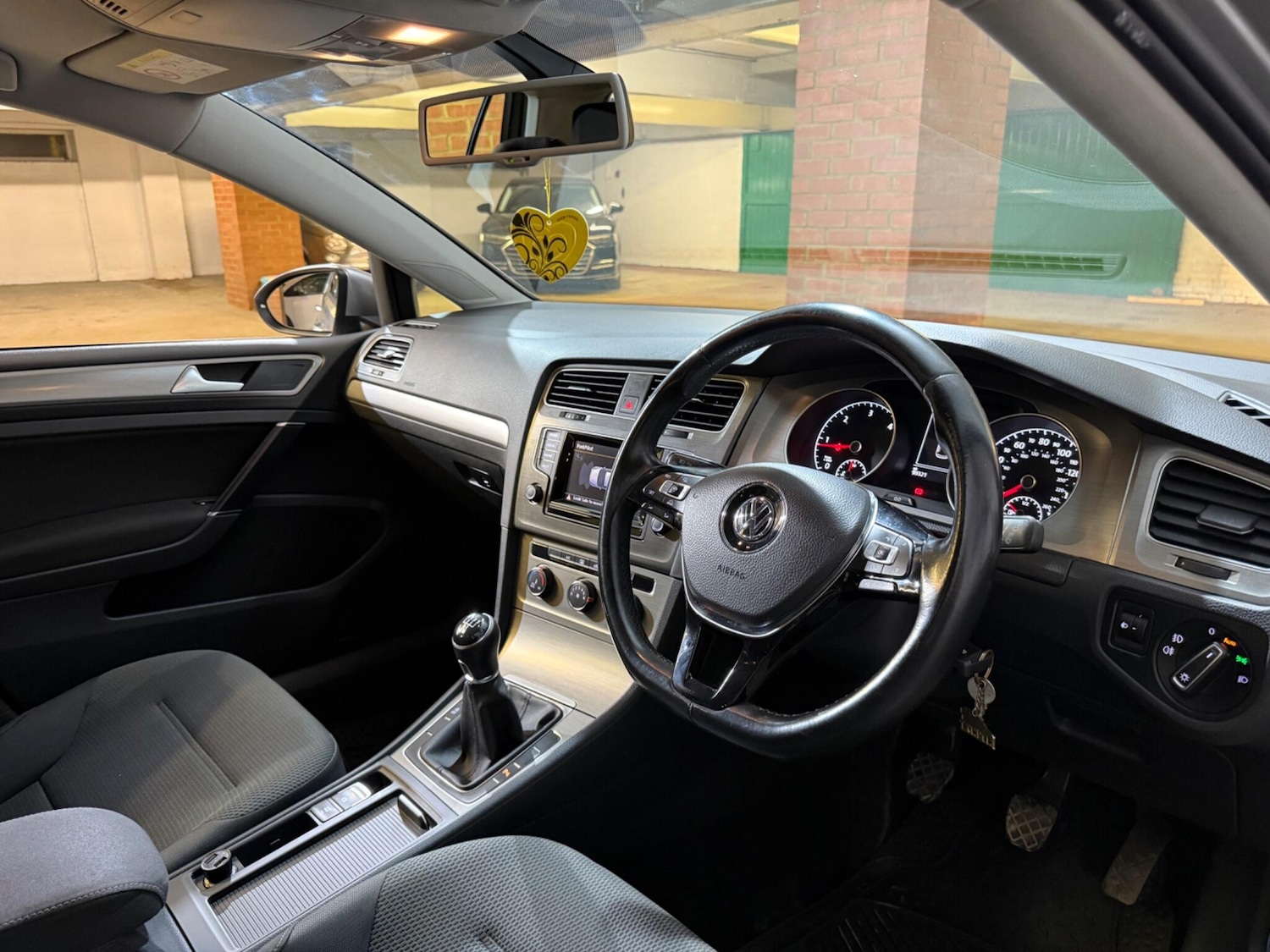 Used Volkswagen Golf 2014 for sale - 76992793: Photo 25