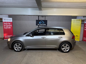 Used Volkswagen Golf 2014 for sale - 76992793: Photo