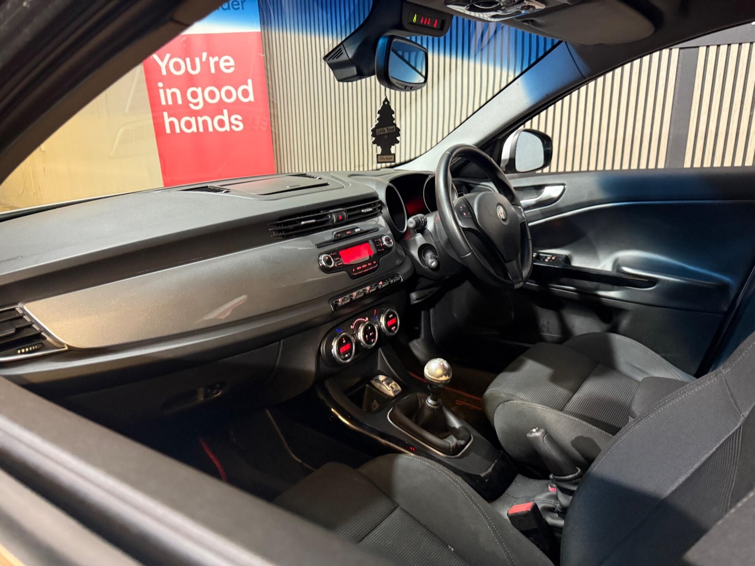 Used Alfa Romeo Giulietta 2010 for sale - 77066630: Photo 19