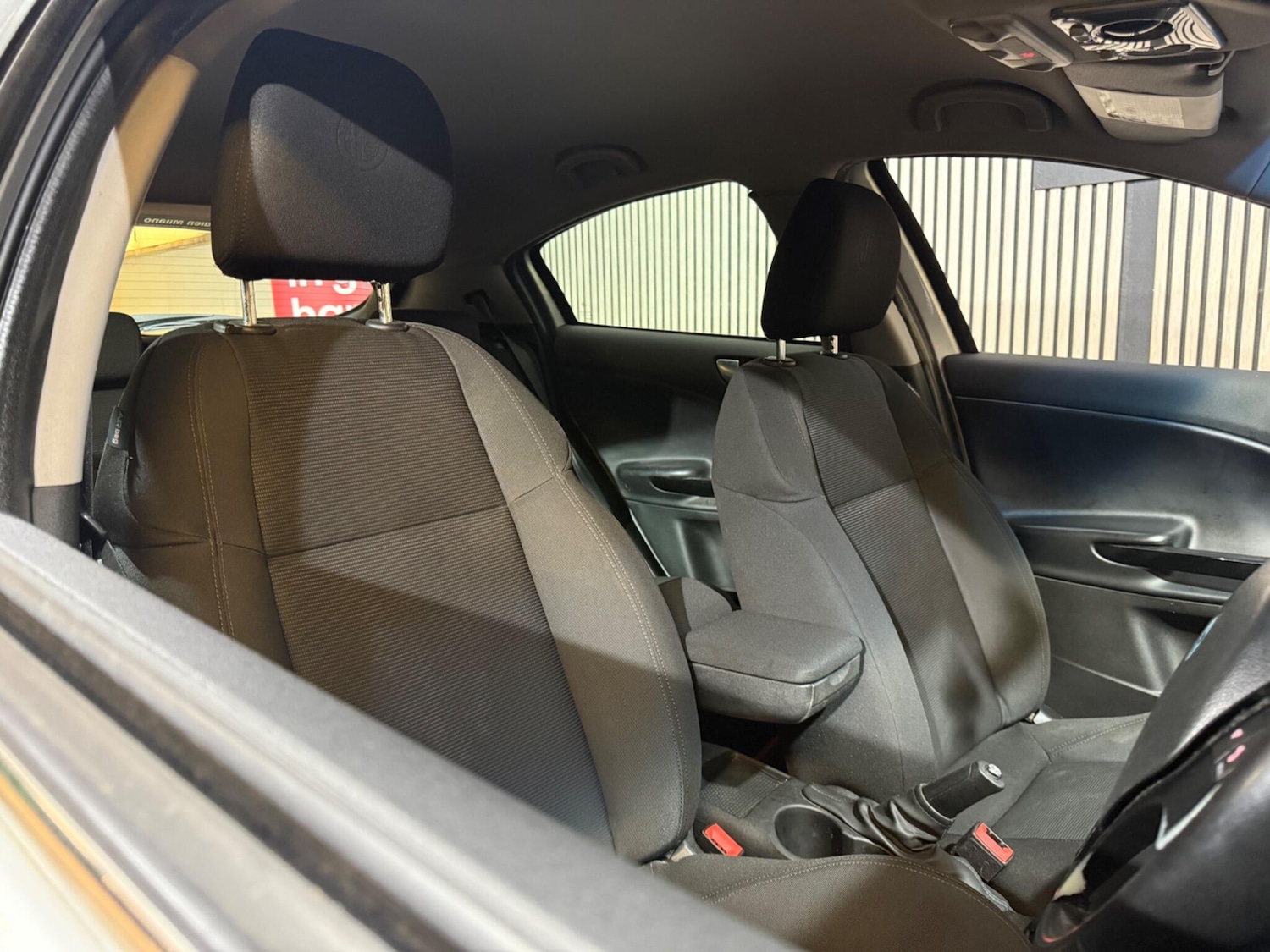 Used Alfa Romeo Giulietta 2010 for sale - 77066630: Photo 20