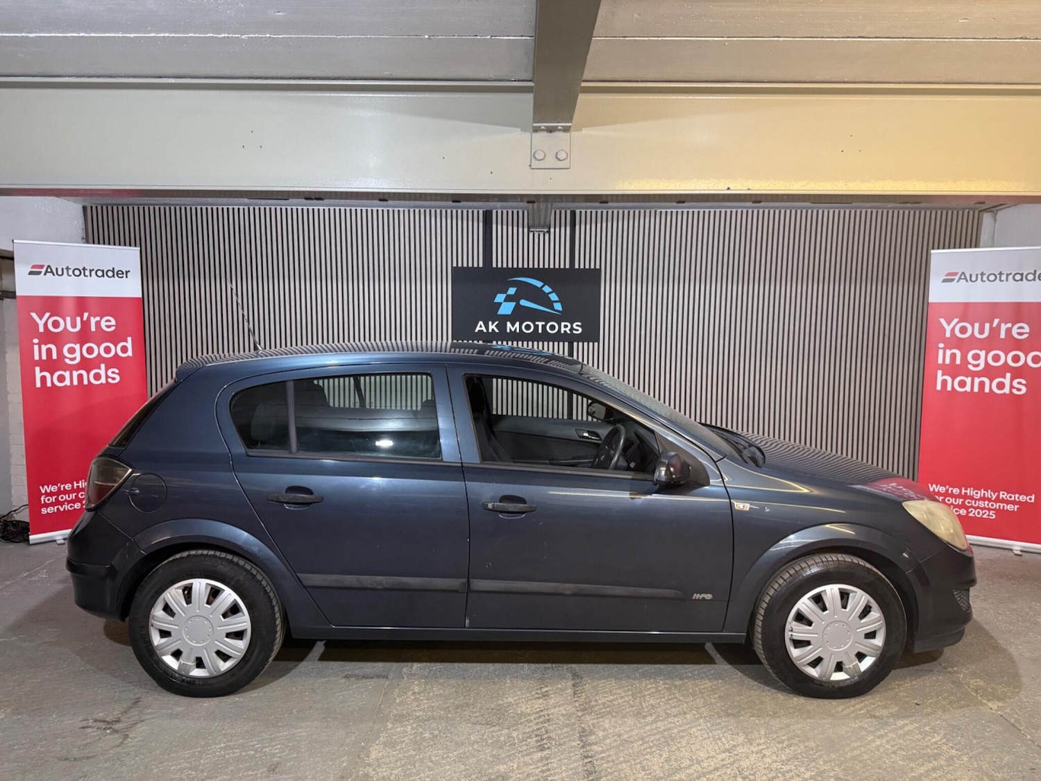 Used Vauxhall Astra 2008 for sale - 76936593: Photo 2