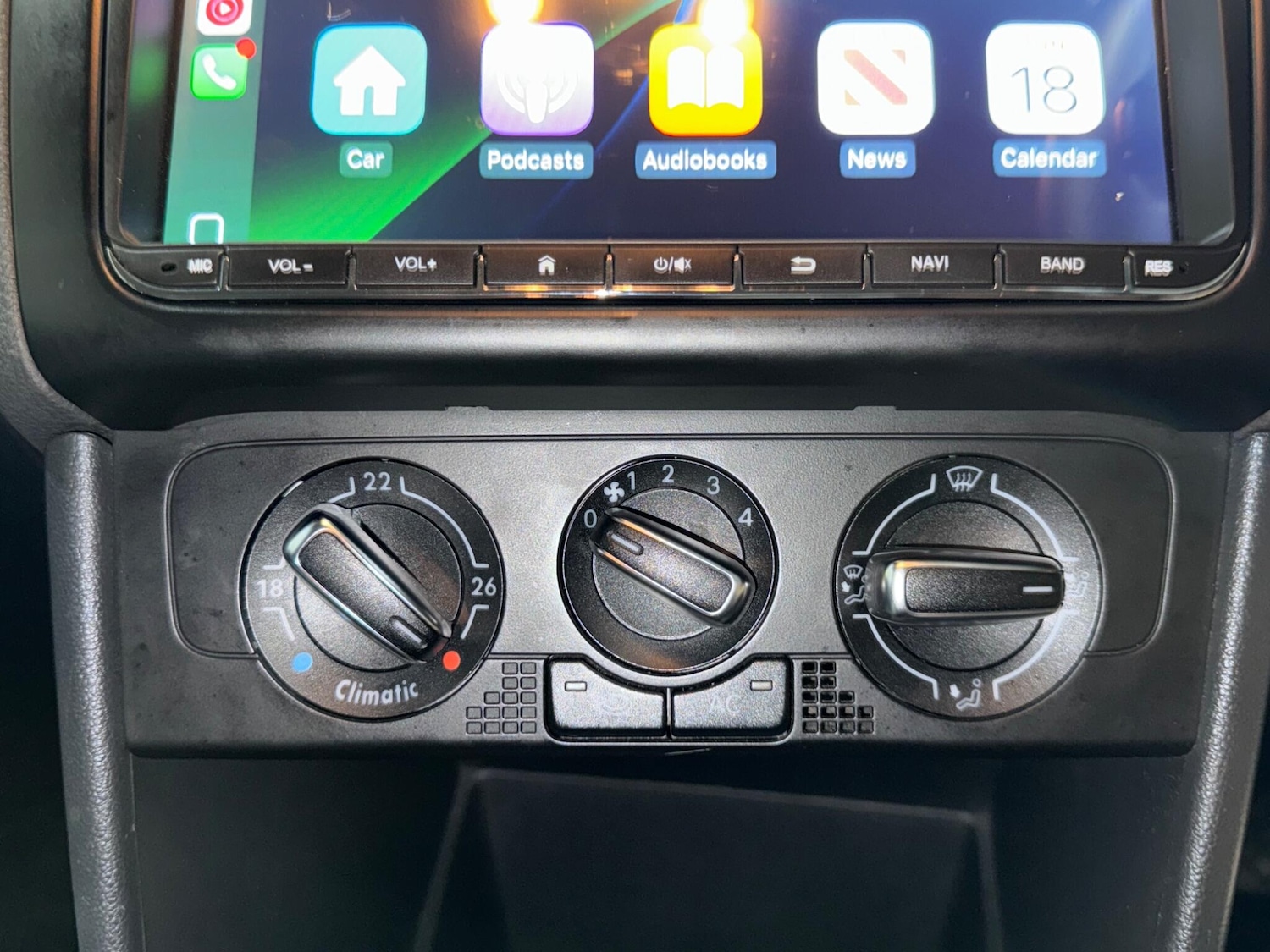 Used Volkswagen Polo 2011 for sale - 77400598: Photo 27