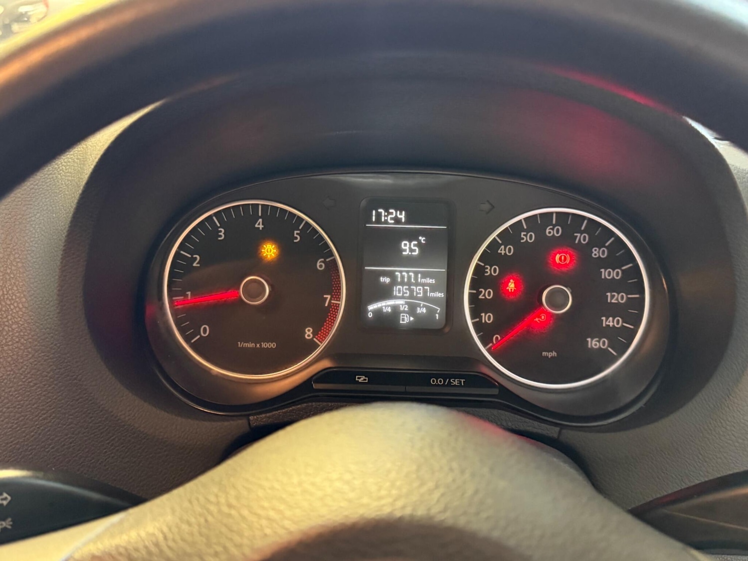 Used Volkswagen Polo 2011 for sale - 77400598: Photo 28