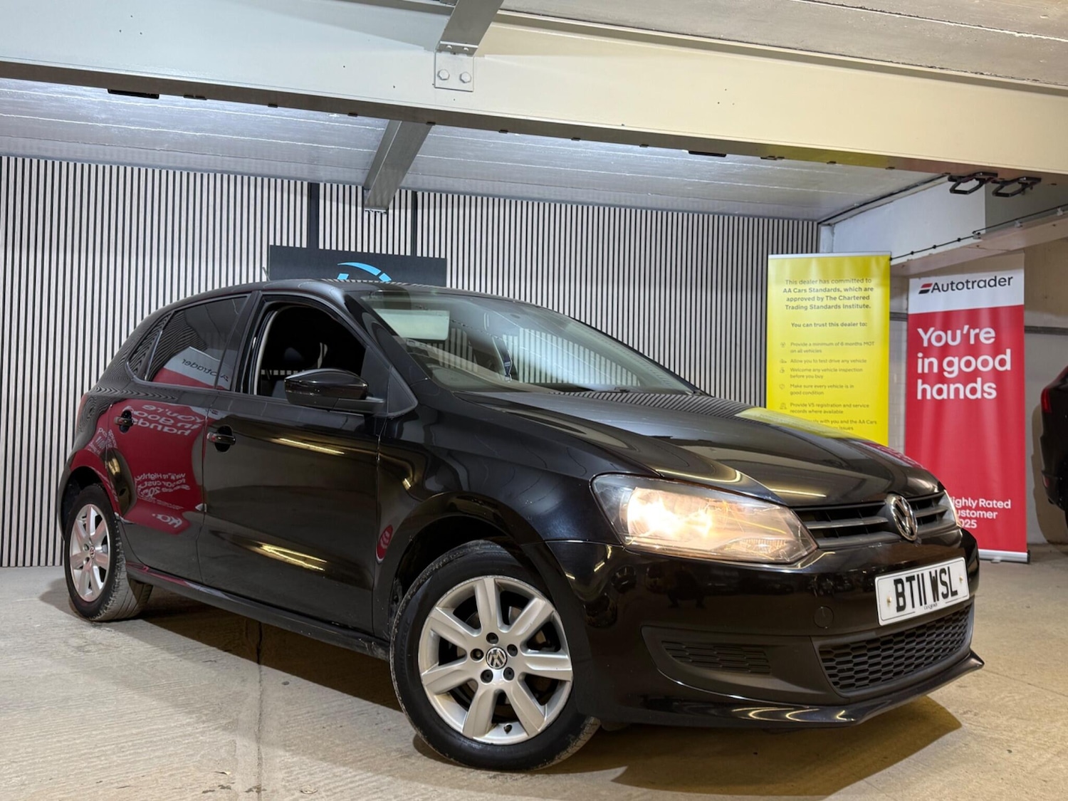 Used Volkswagen Polo 2011 for sale - 77400598: Photo 6