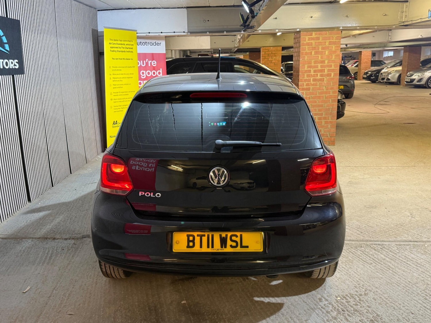 Used Volkswagen Polo 2011 for sale - 77400598: Photo 9