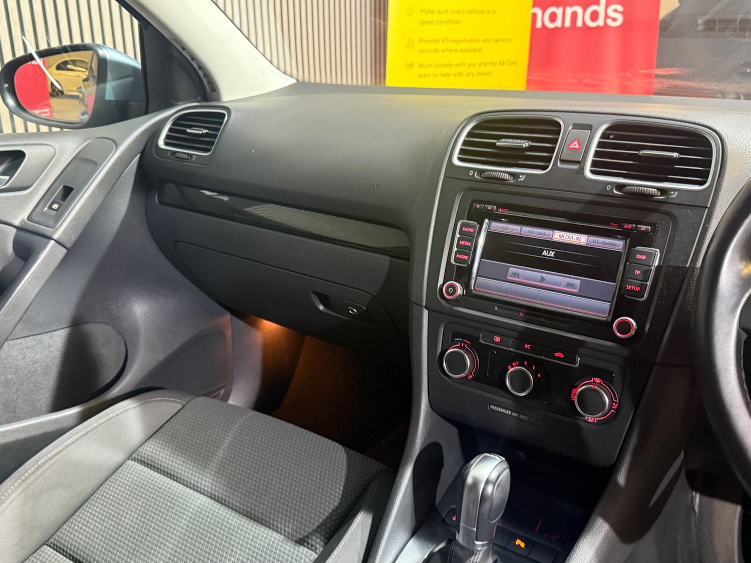 Used Volkswagen Golf 2011 for sale - 76935984: Photo 17