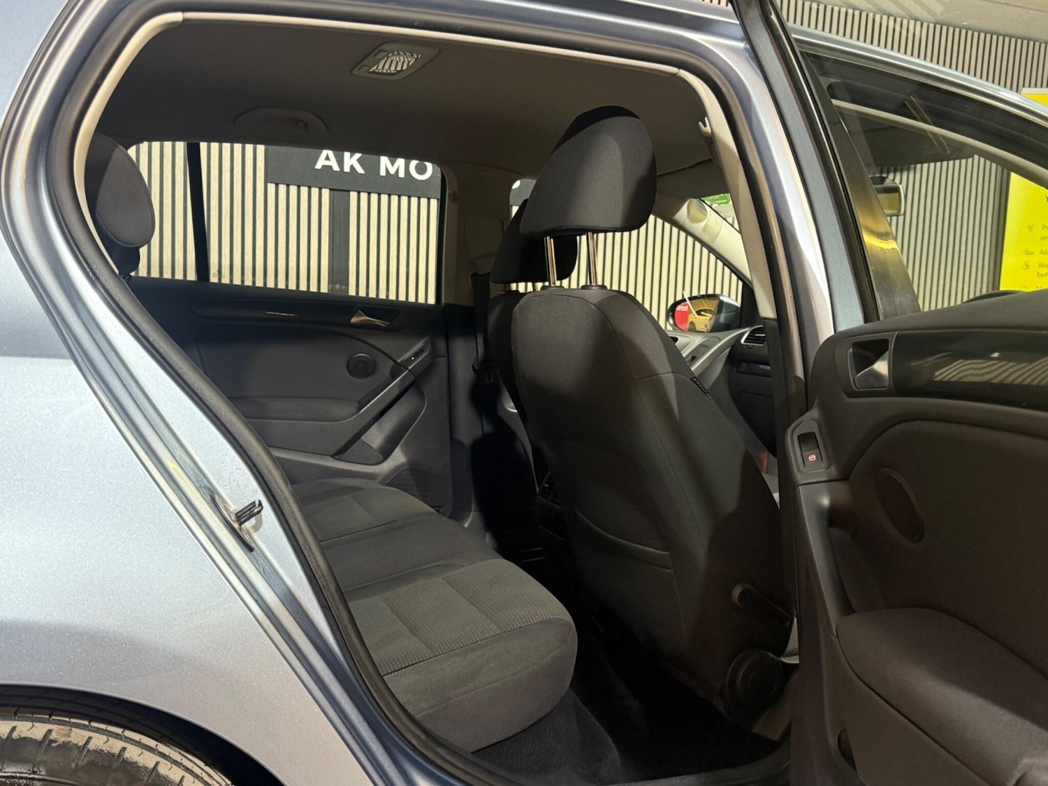 Used Volkswagen Golf 2011 for sale - 76935984: Photo 22