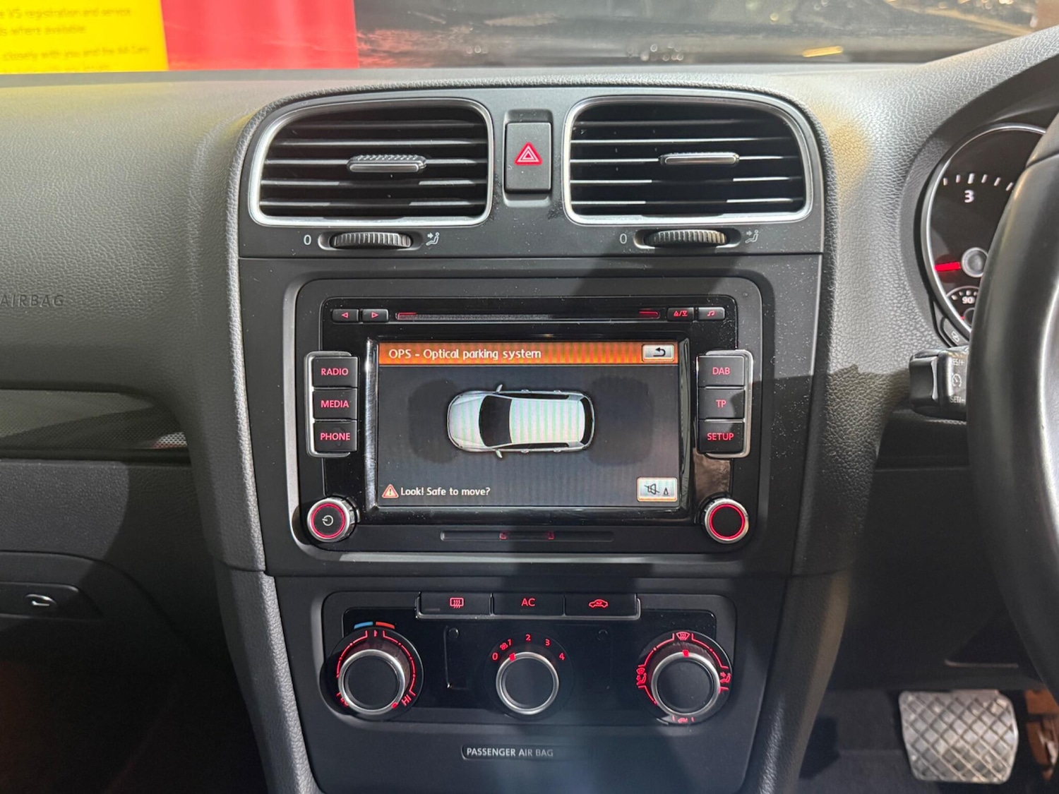 Used Volkswagen Golf 2011 for sale - 76935984: Photo 30