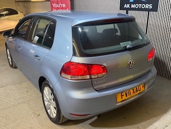 Used Volkswagen Golf 2011 for sale - 76935984: Photo