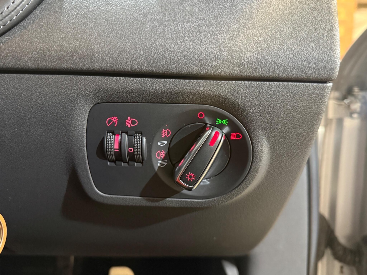 Used Audi TT 2007 for sale - 78058799: Photo 32