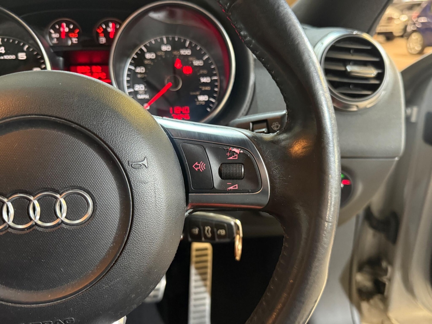Used Audi TT 2007 for sale - 78058799: Photo 42