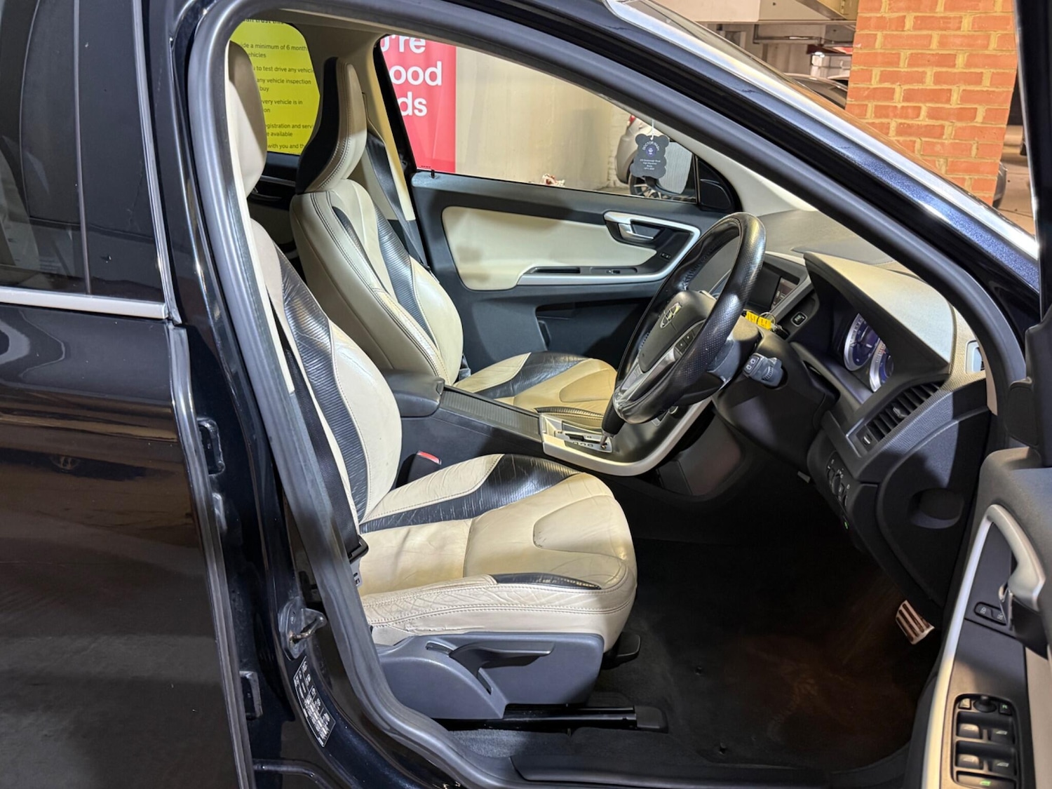 Used Volvo XC60 for sale - 77242822: Photo 27