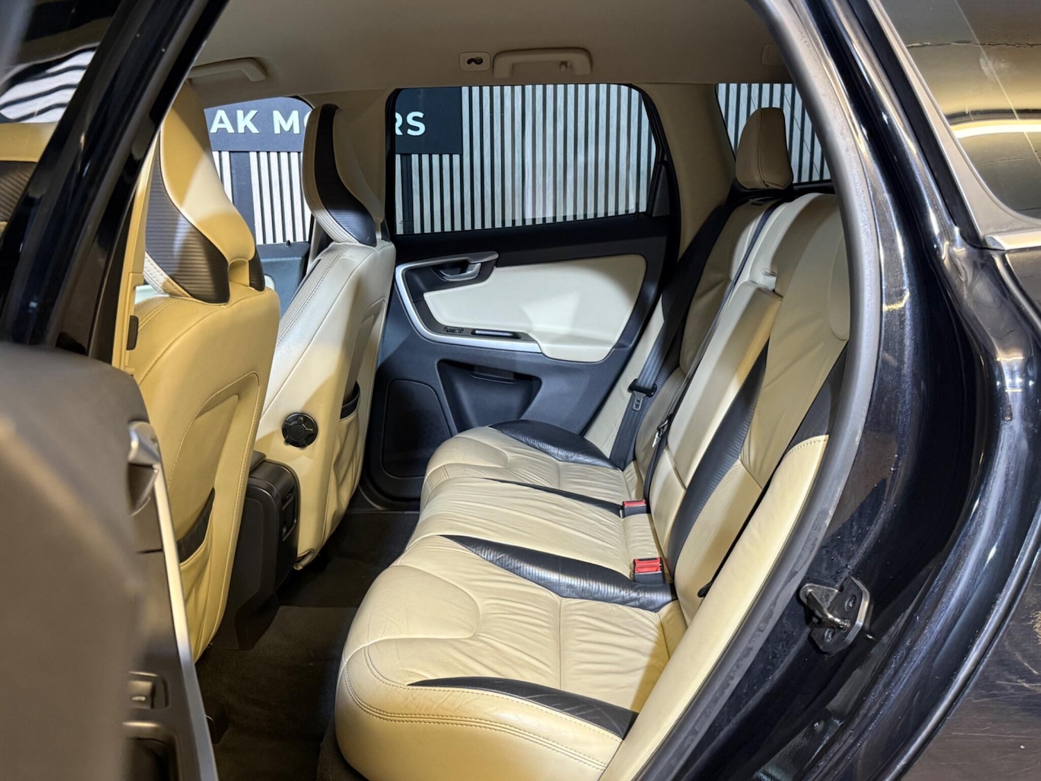 Used Volvo XC60 for sale - 77242822: Photo 32