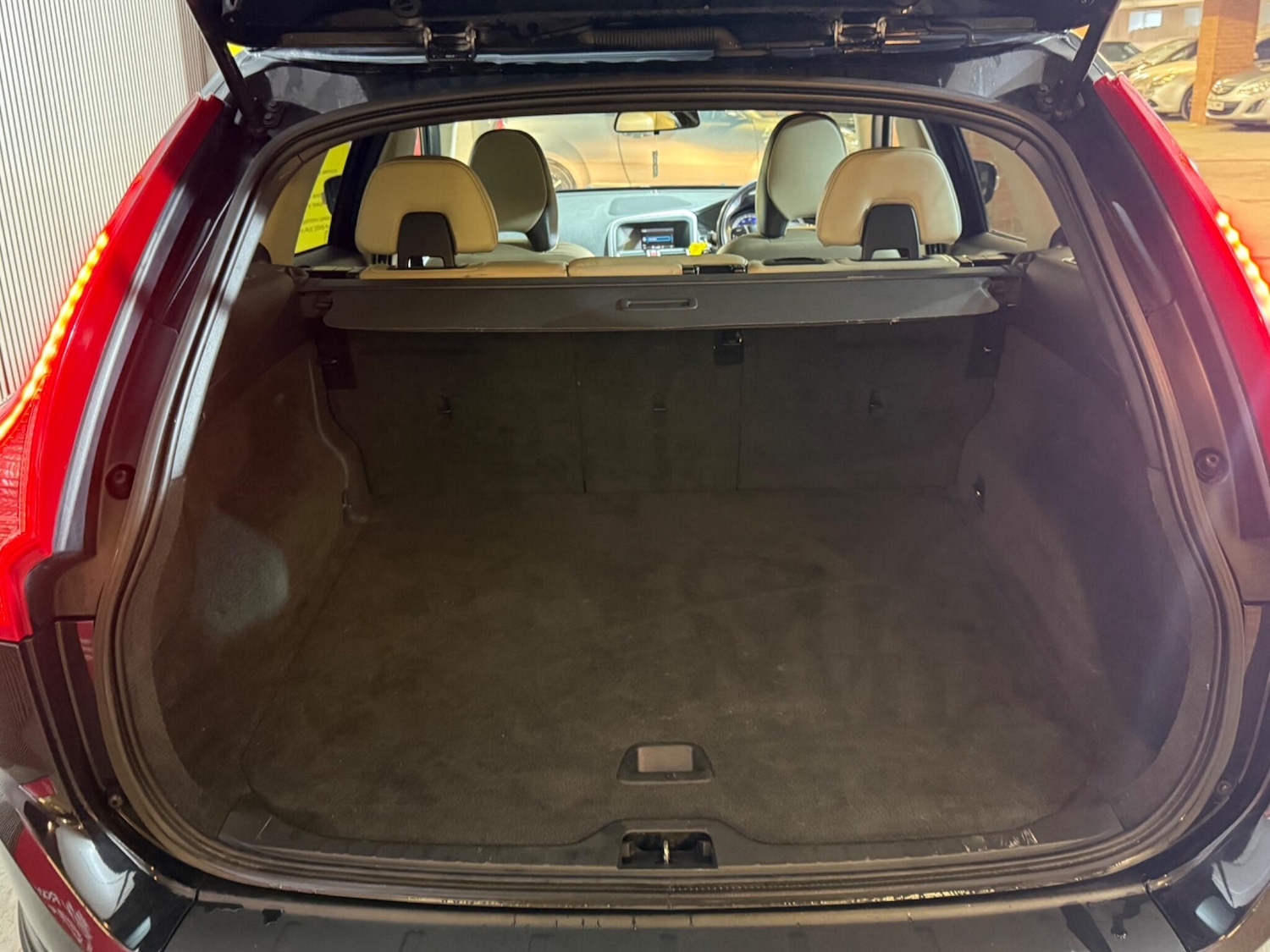 Used Volvo XC60 for sale - 77242822: Photo 38