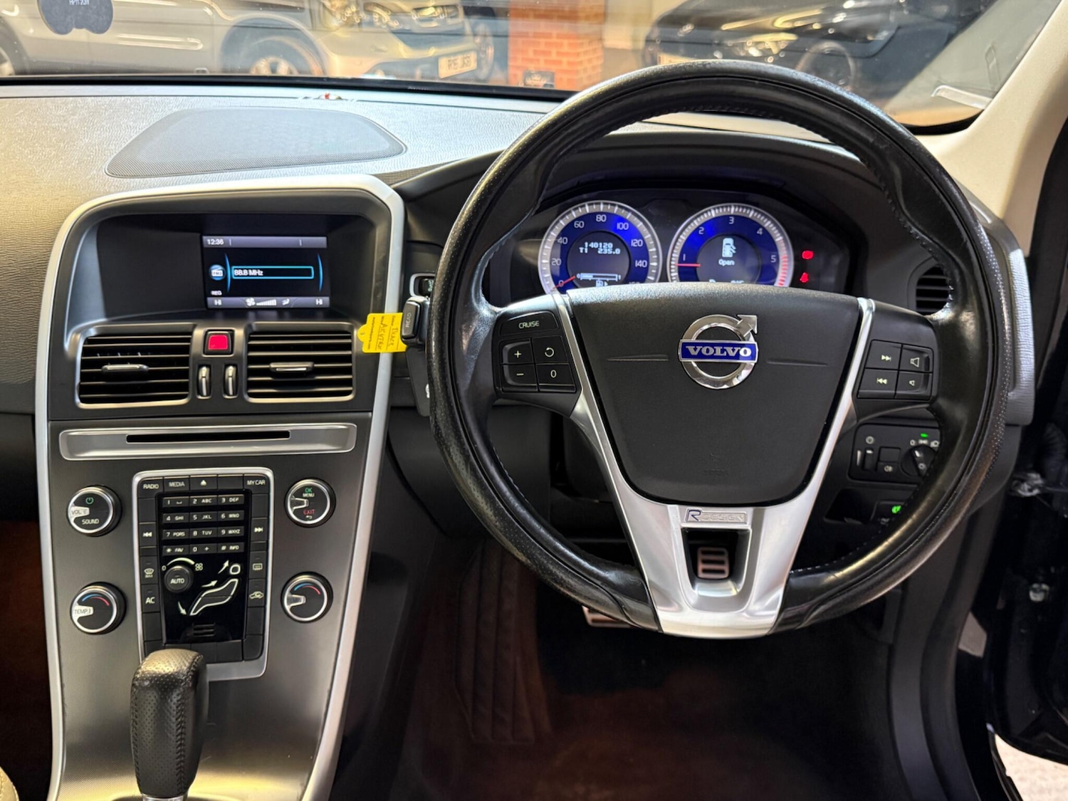 Used Volvo XC60 for sale - 77242822: Photo 40