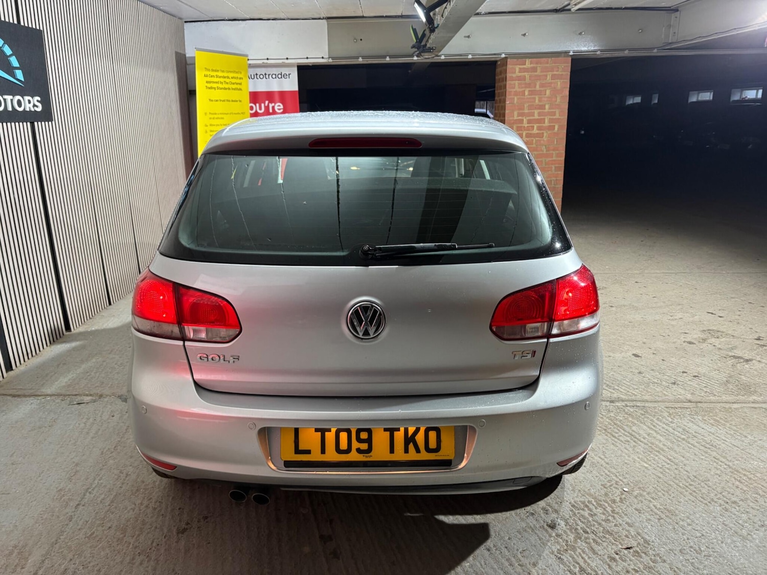 Used Volkswagen Golf 2009 for sale - 76839500: Photo 11
