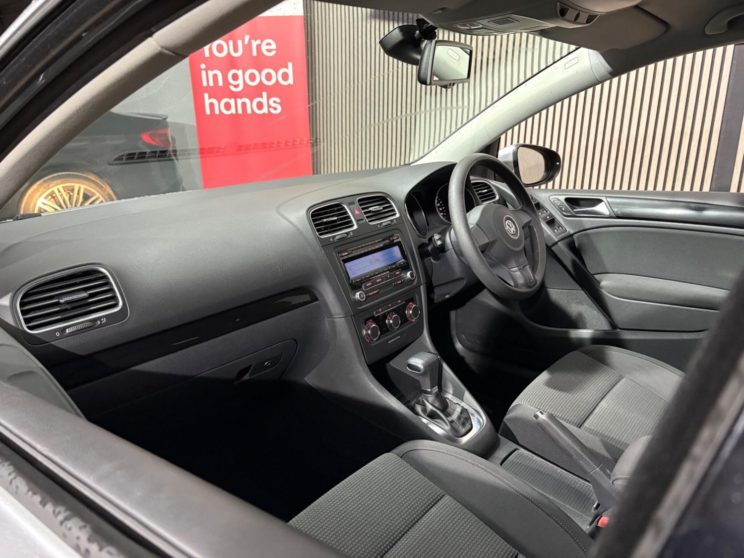 Used Volkswagen Golf 2009 for sale - 76839500: Photo 18