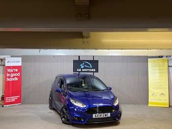 Used Ford Fiesta 2014 for sale - 79325393: Photo