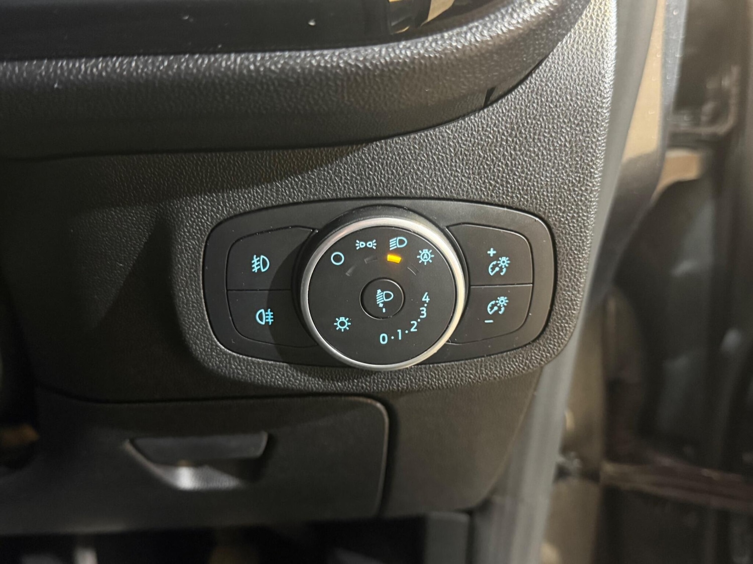 Used Ford Fiesta for sale - 78116199: Photo 30