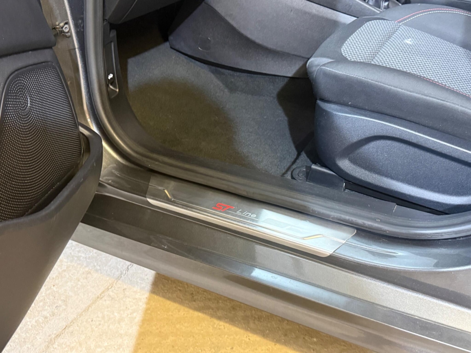 Used Ford Fiesta for sale - 78116199: Photo 47