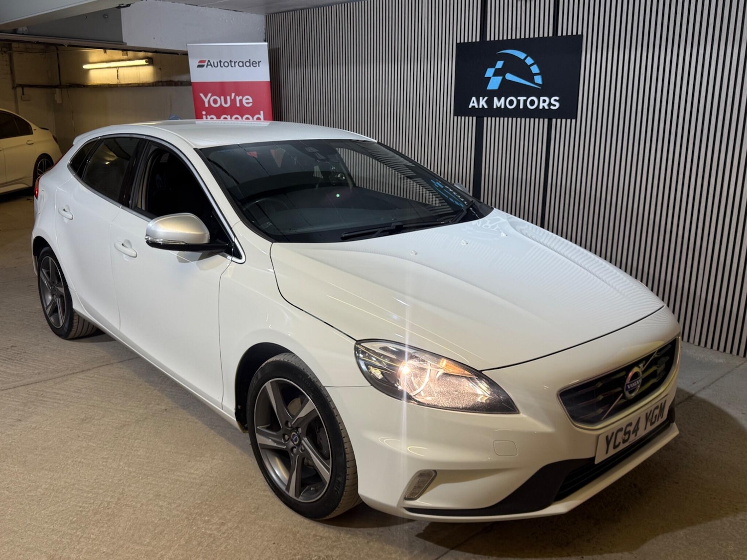 Used Volvo V40 2015 for sale - 77670314: Photo 11