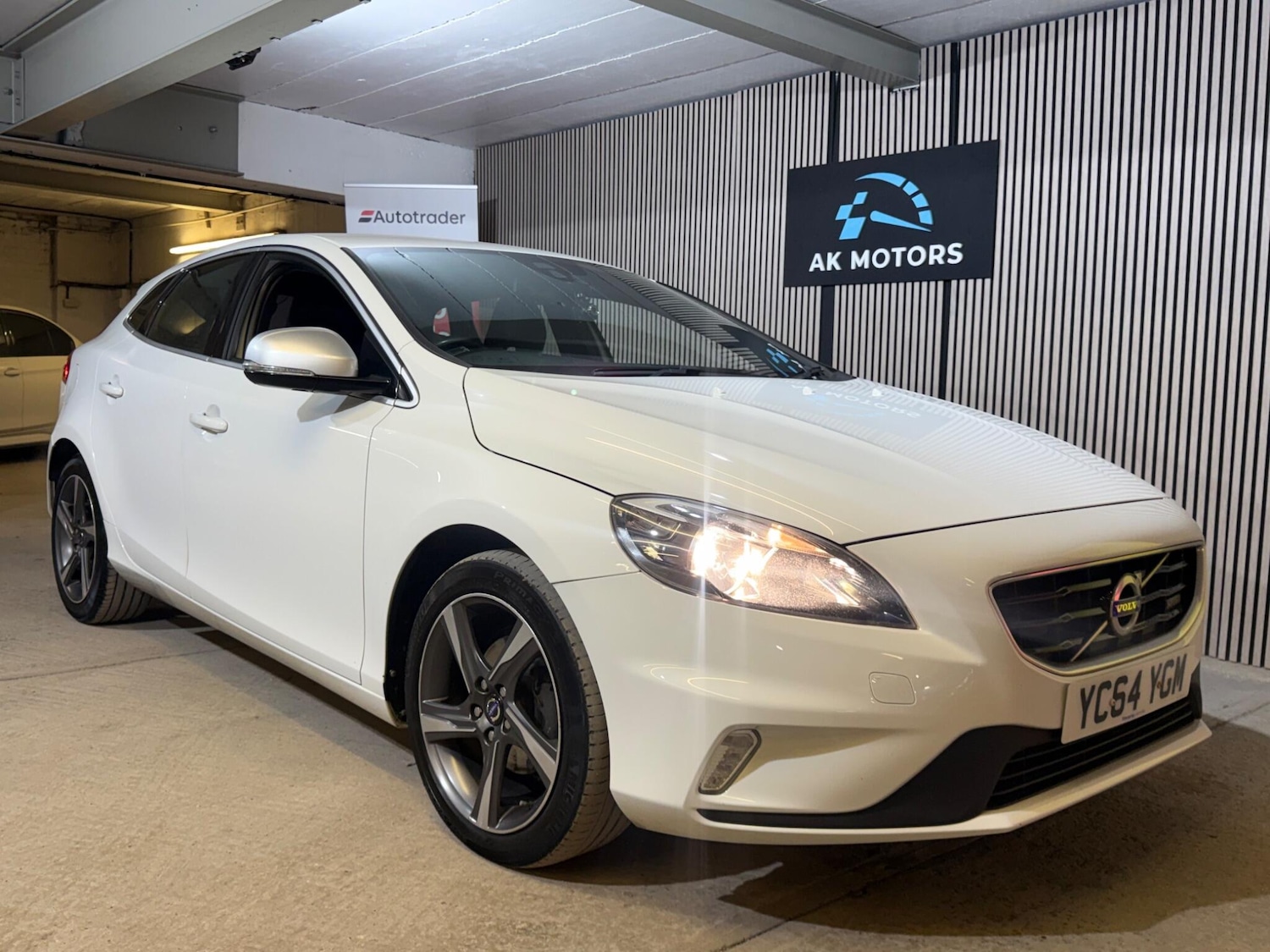 Used Volvo V40 2015 for sale - 77670314: Photo 12