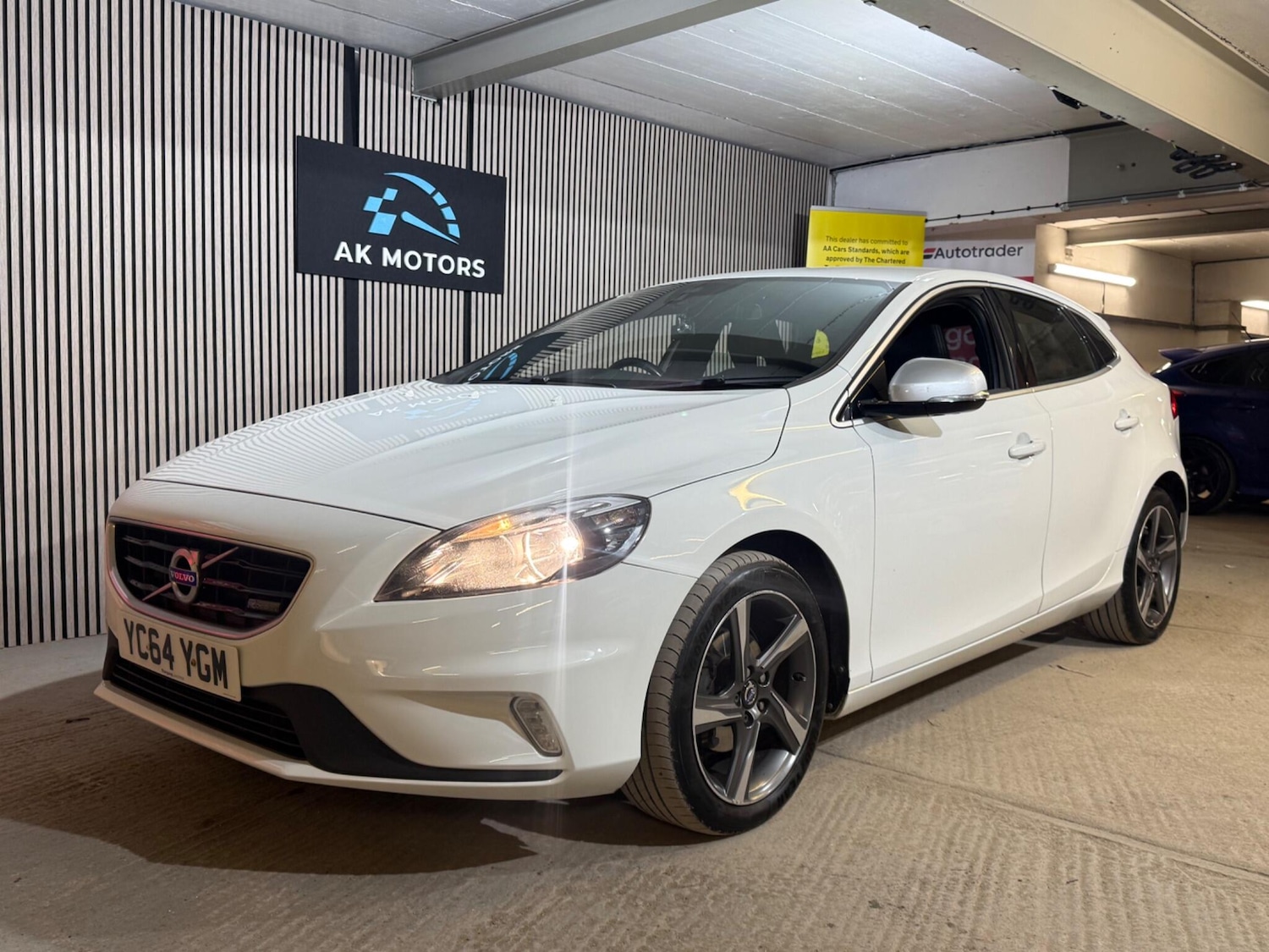 Used Volvo V40 2015 for sale - 77670314: Photo 13
