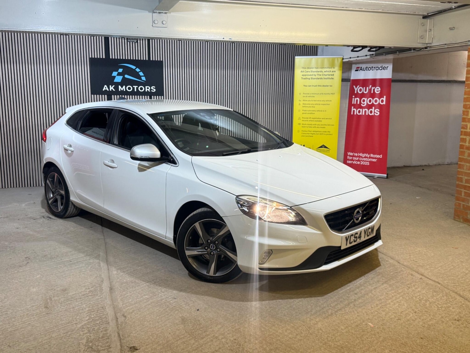 Used Volvo V40 2015 for sale - 77670314: Photo 7