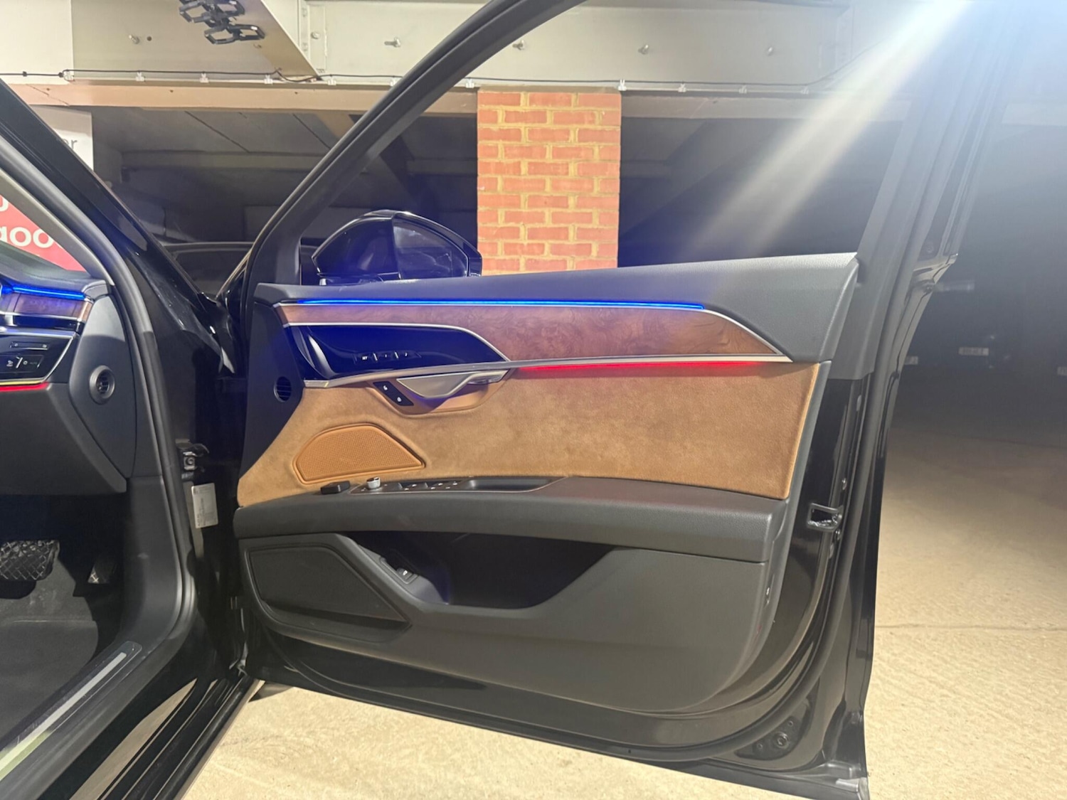 Used Audi A8 2018 for sale - 77166700: Photo 45