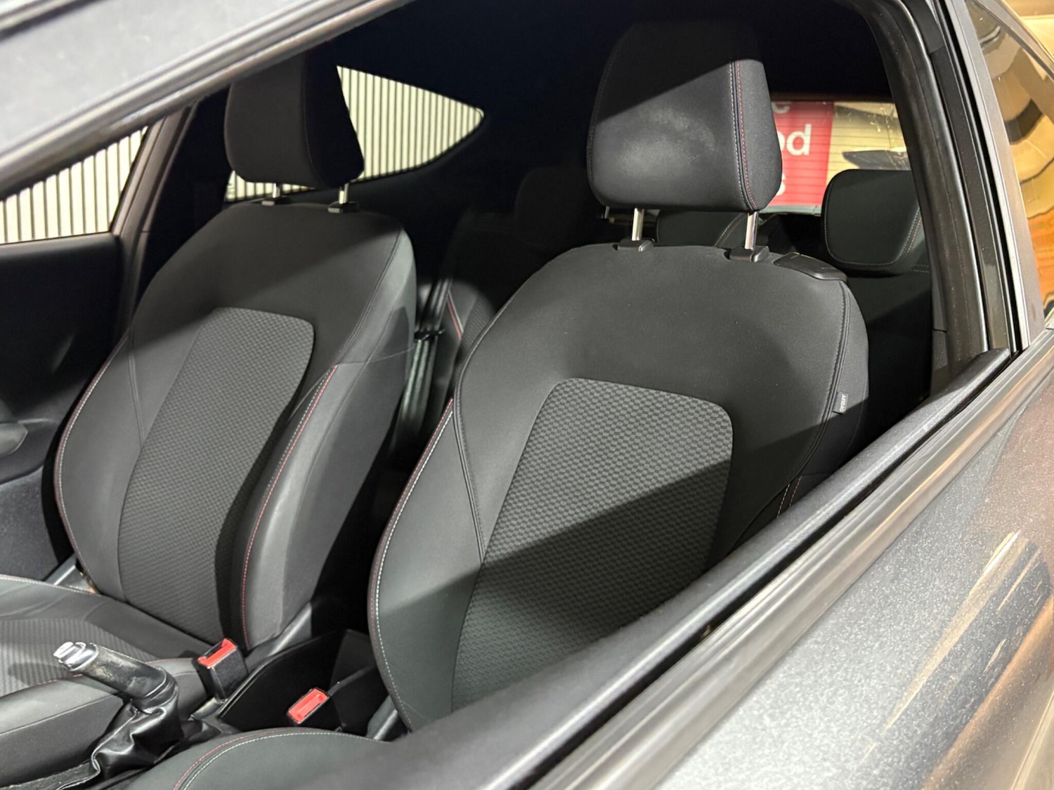 Used Ford Fiesta 2018 for sale - 77400586: Photo 39