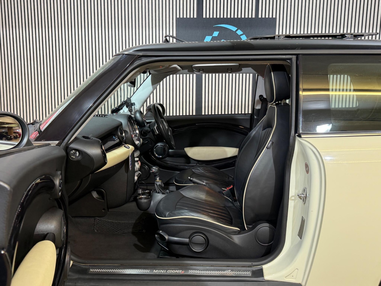 Used MINI Hatch 2008 for sale - 76689722: Photo 27