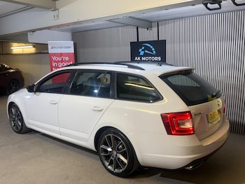 Used Skoda Octavia 2014 for sale - 79325404: Photo