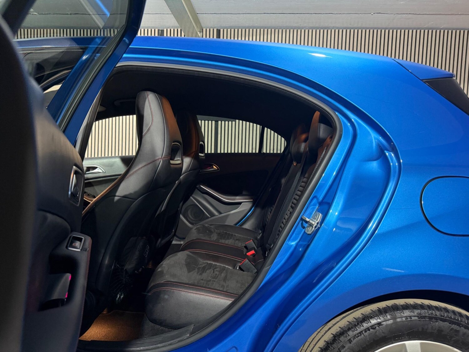 Used Mercedes-Benz A-Class 2015 for sale - 76425637: Photo 33