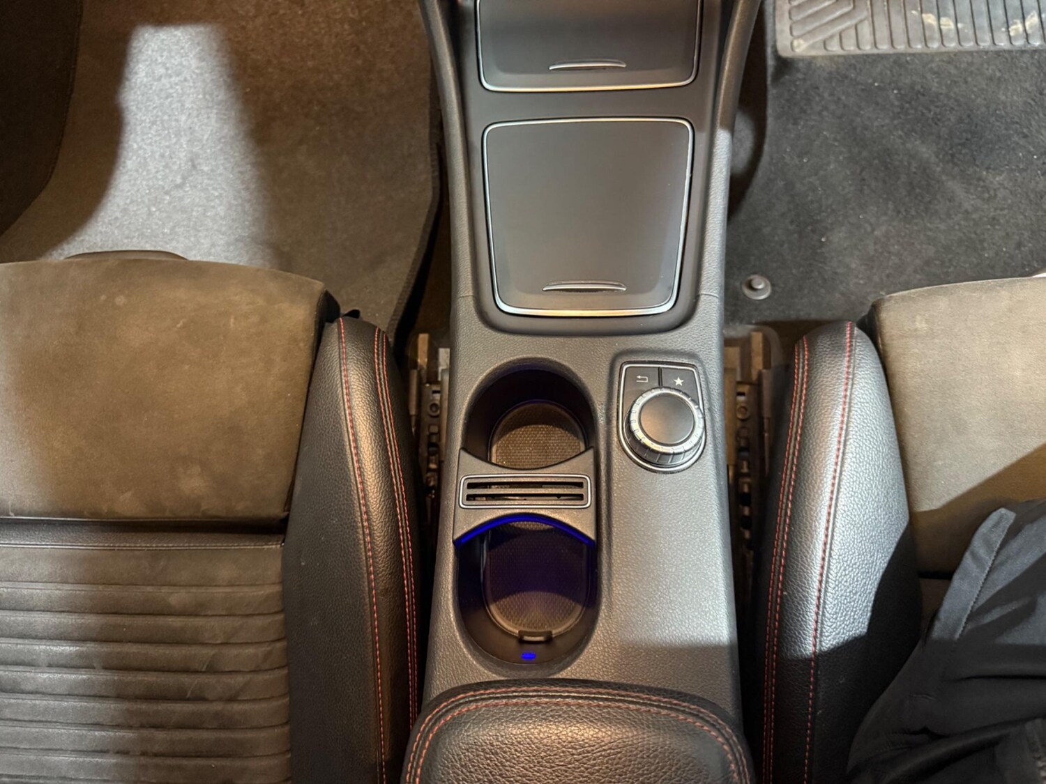 Used Mercedes-Benz A-Class 2015 for sale - 76425637: Photo 37