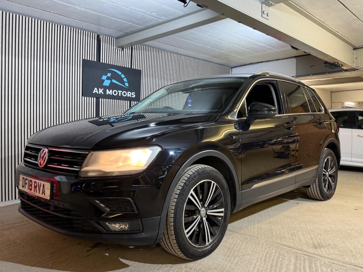 Used Volkswagen Tiguan 2018 for sale - 78058805: Photo 10