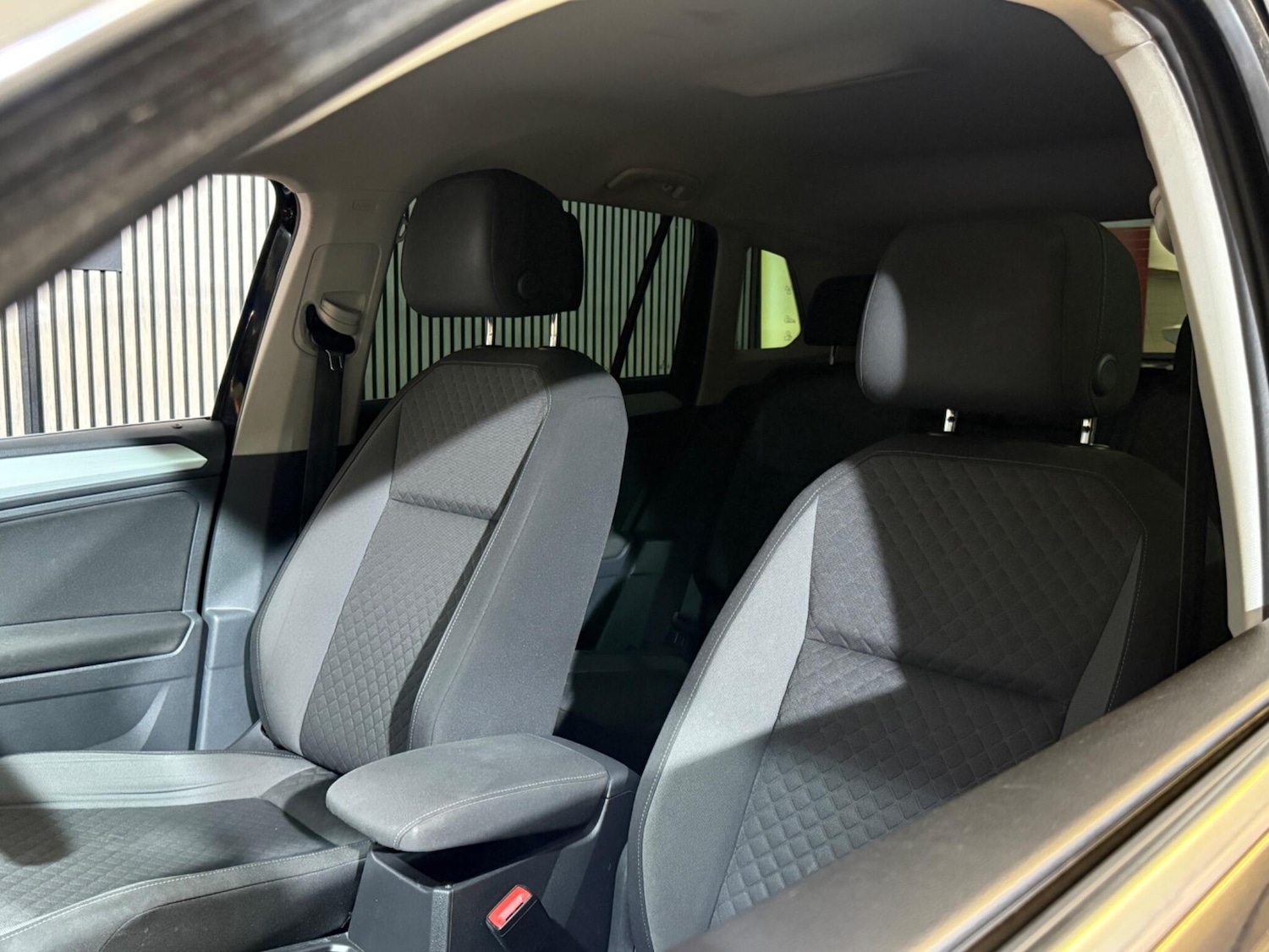 Used Volkswagen Tiguan 2018 for sale - 78058805: Photo 42