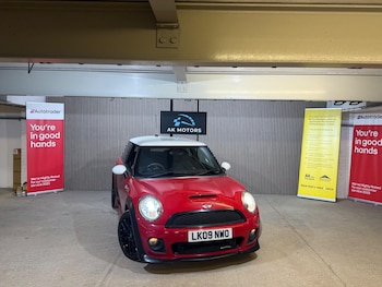 MINI Hatch feature image