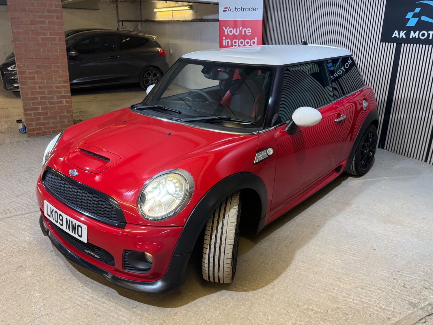 Used MINI Hatch 2009 for sale - 77882174: Photo 3