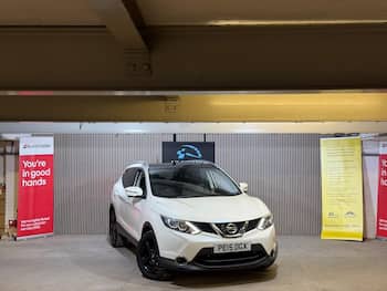 Used Nissan Qashqai 2015 for sale - 79726077: Photo