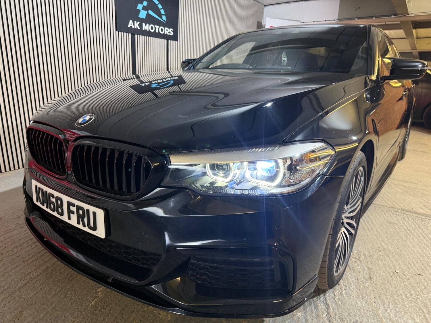 Used BMW 5 Series 2018 for sale - 76801154: Photo 36