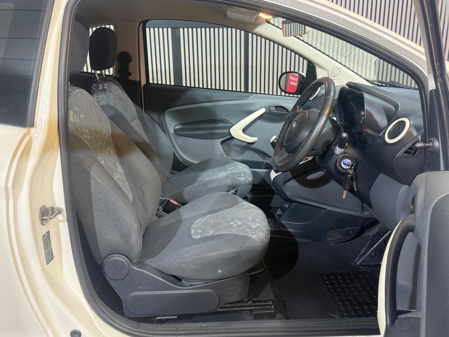 Used Ford Ka 2012 for sale - 77549396: Photo 25