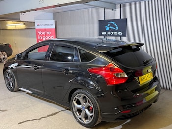 Used Ford Focus 2013 for sale - 78947465: Photo