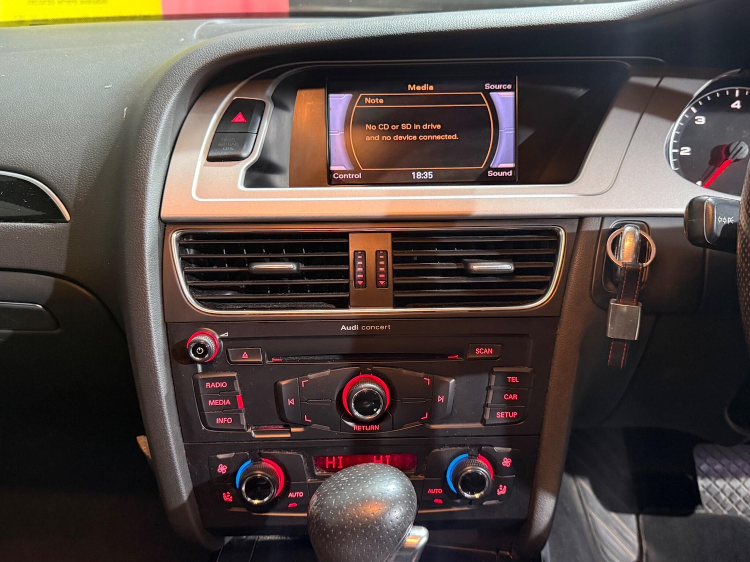 Used Audi A4 2011 for sale - 77484325: Photo 34