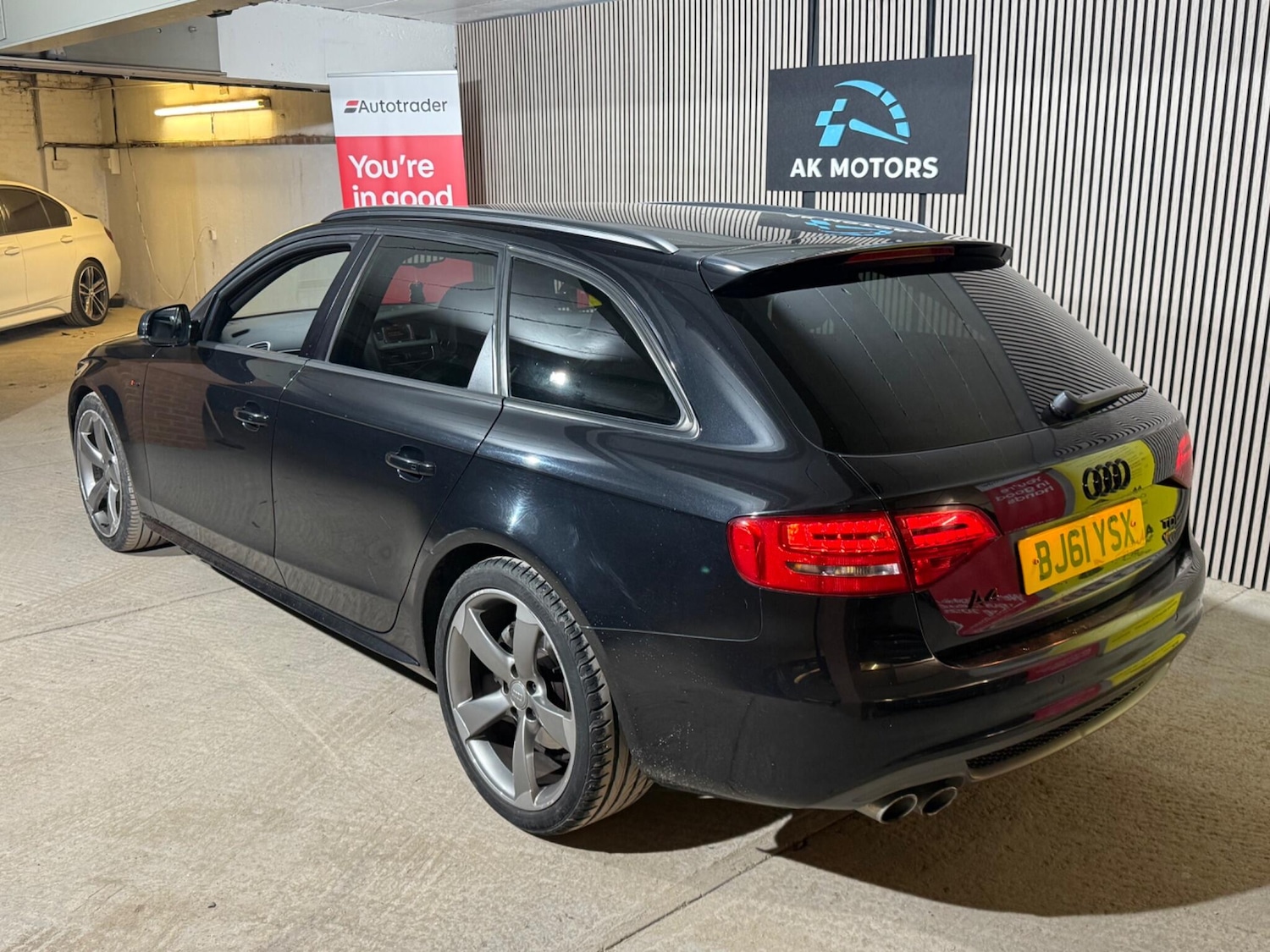 Used Audi A4 2011 for sale - 77484325: Photo 4