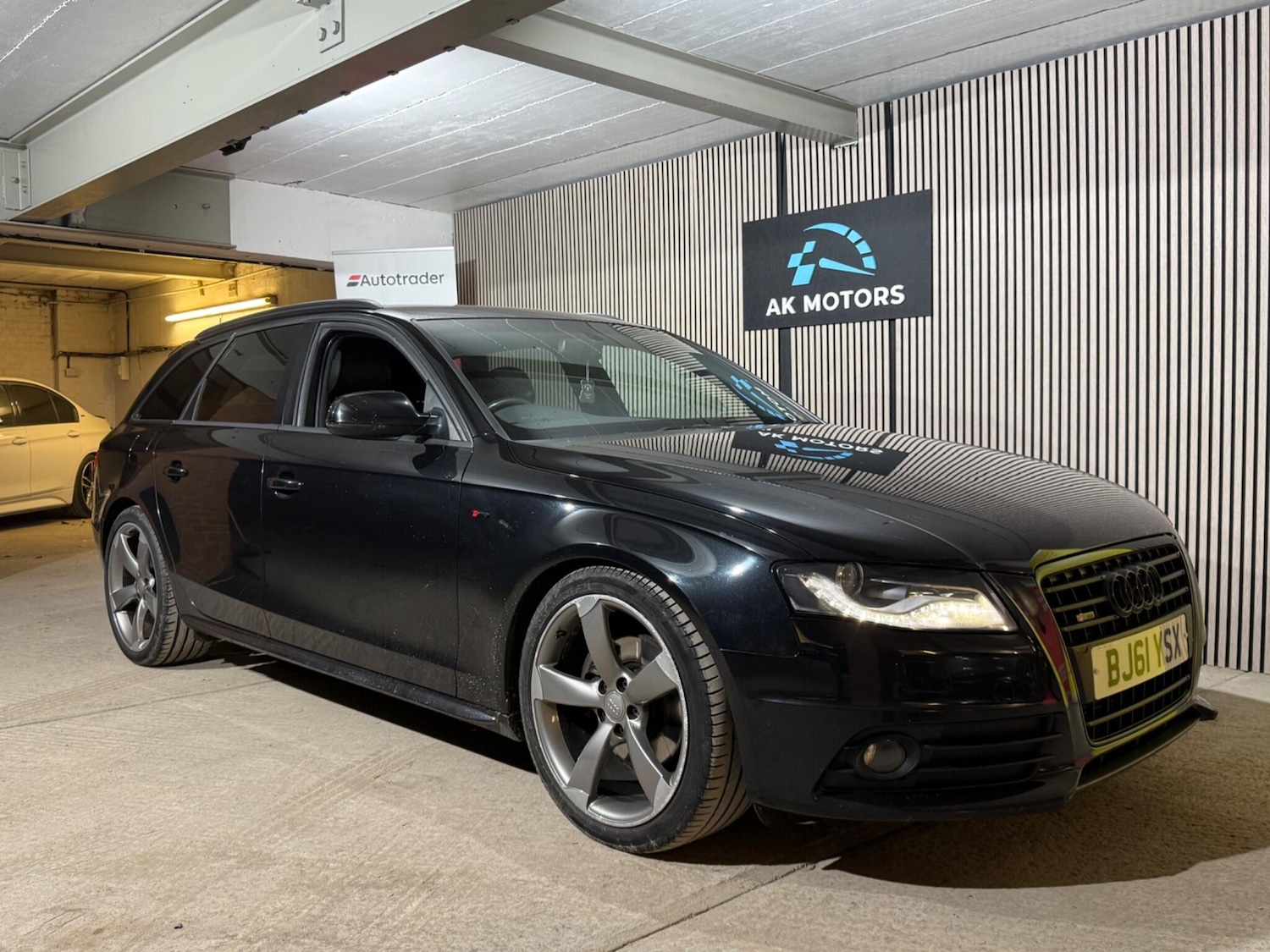 Used Audi A4 2011 for sale - 77484325: Photo 9