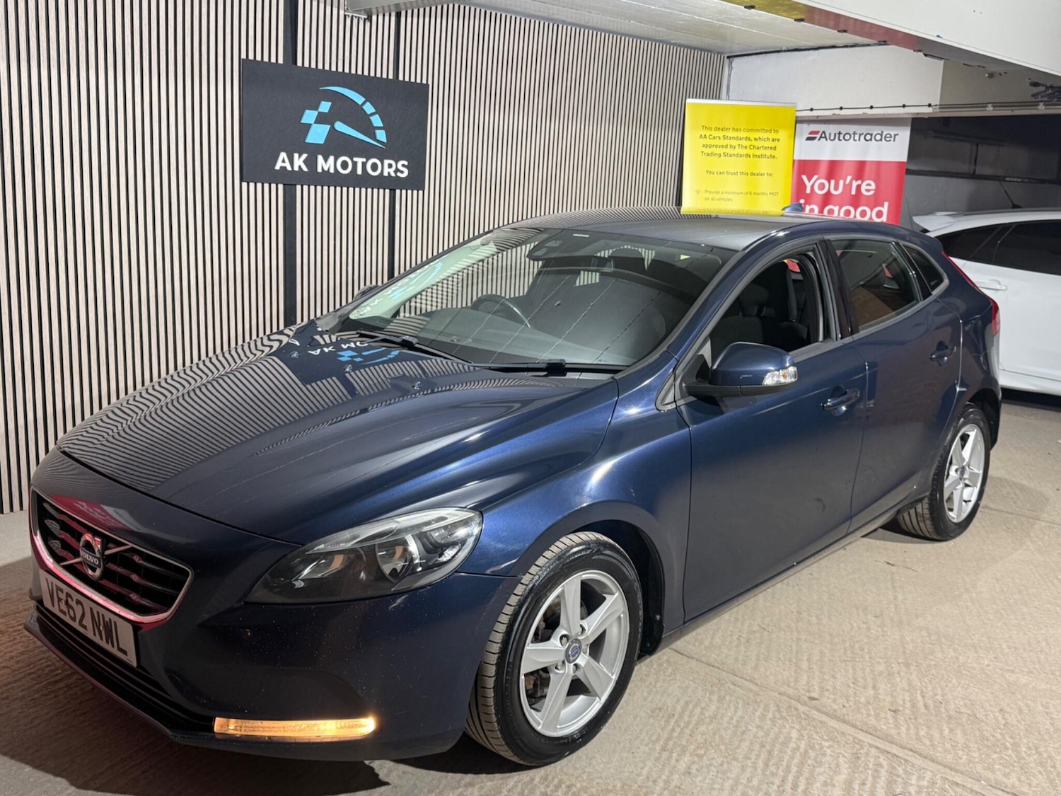Used Volvo V40 2013 for sale - 77883085: Photo 10
